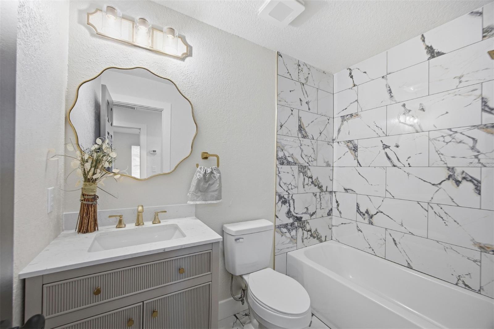 Image 26 of 35 For 10508 Myrtle Street