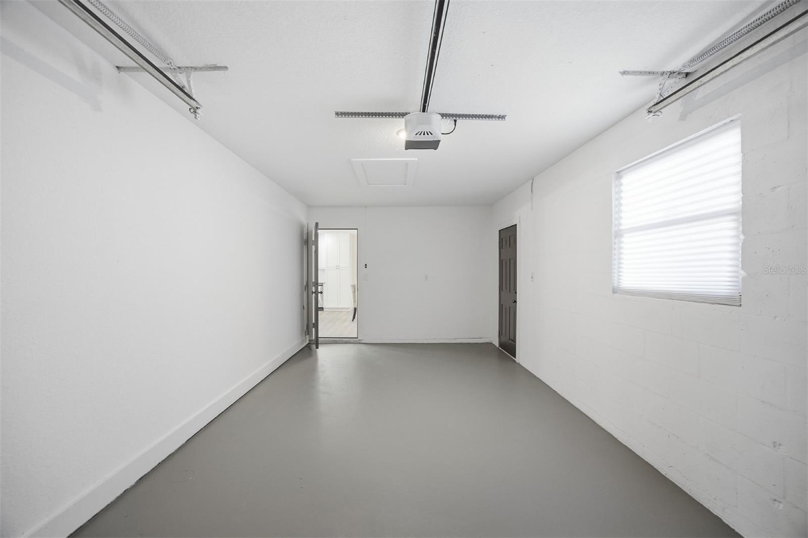 Image 30 of 35 For 10508 Myrtle Street