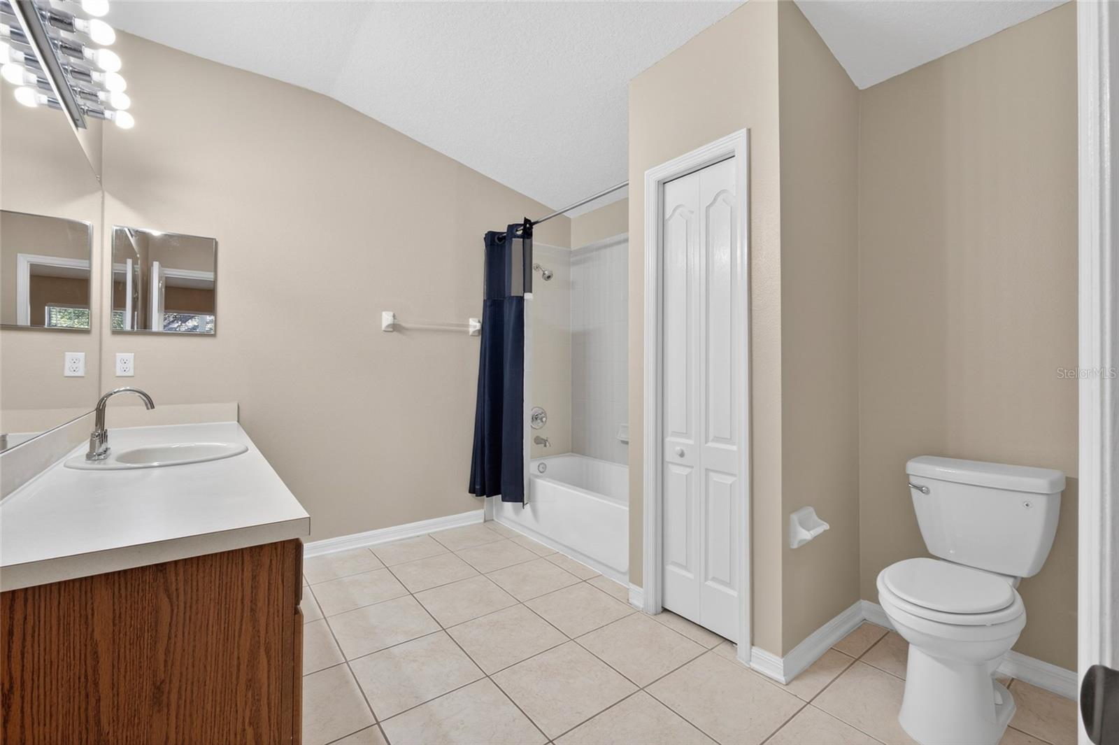 Image 22 of 34 For 3401 High Hampton Circle