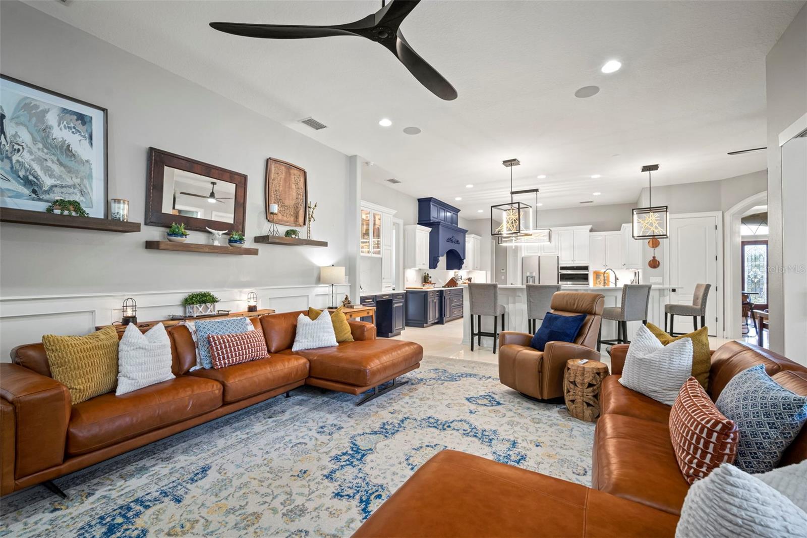 Image 21 of 51 For 15035 Wind Whisper Drive