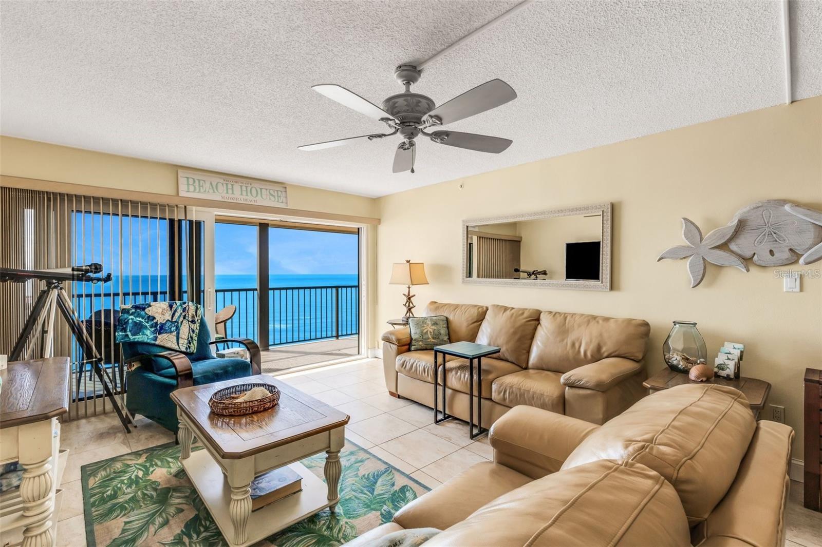 Listing photo id 6 for 15000 Gulf Boulevard 703