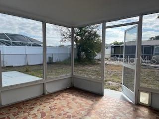 Listing photo id 16 for 3314 Trask Drive