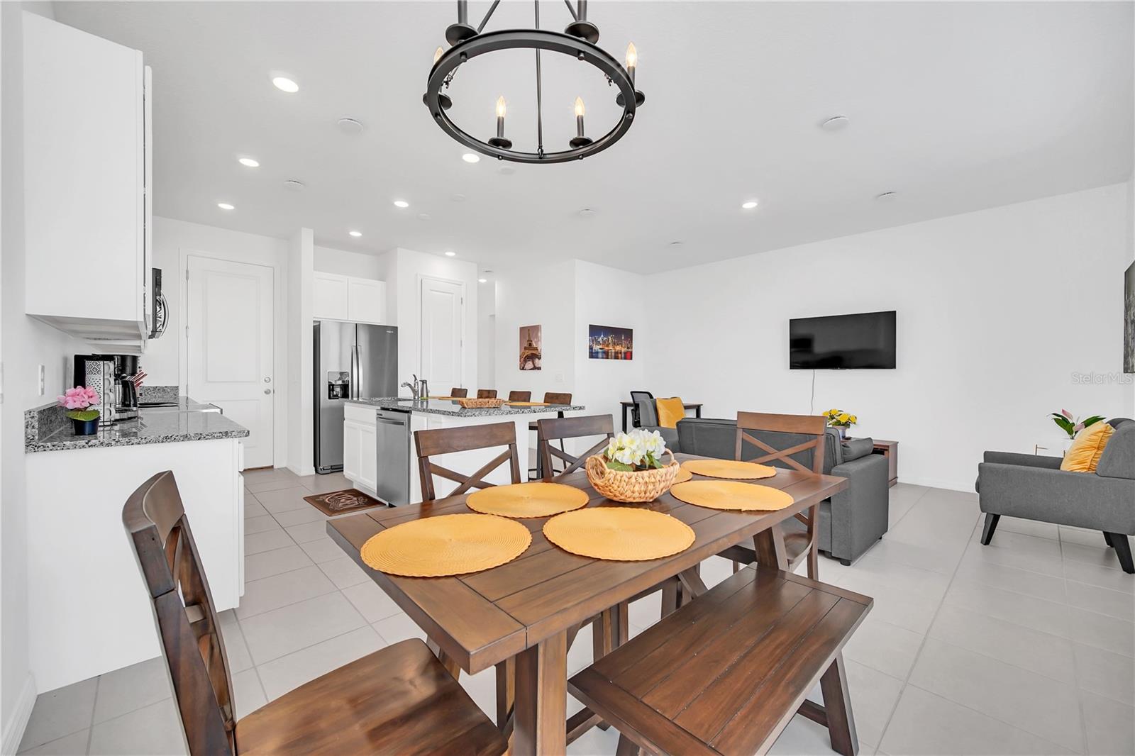 Image 10 of 25 For 808 Longboat Drive