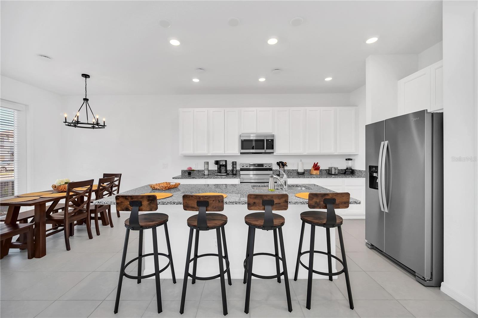 Image 4 of 25 For 808 Longboat Drive