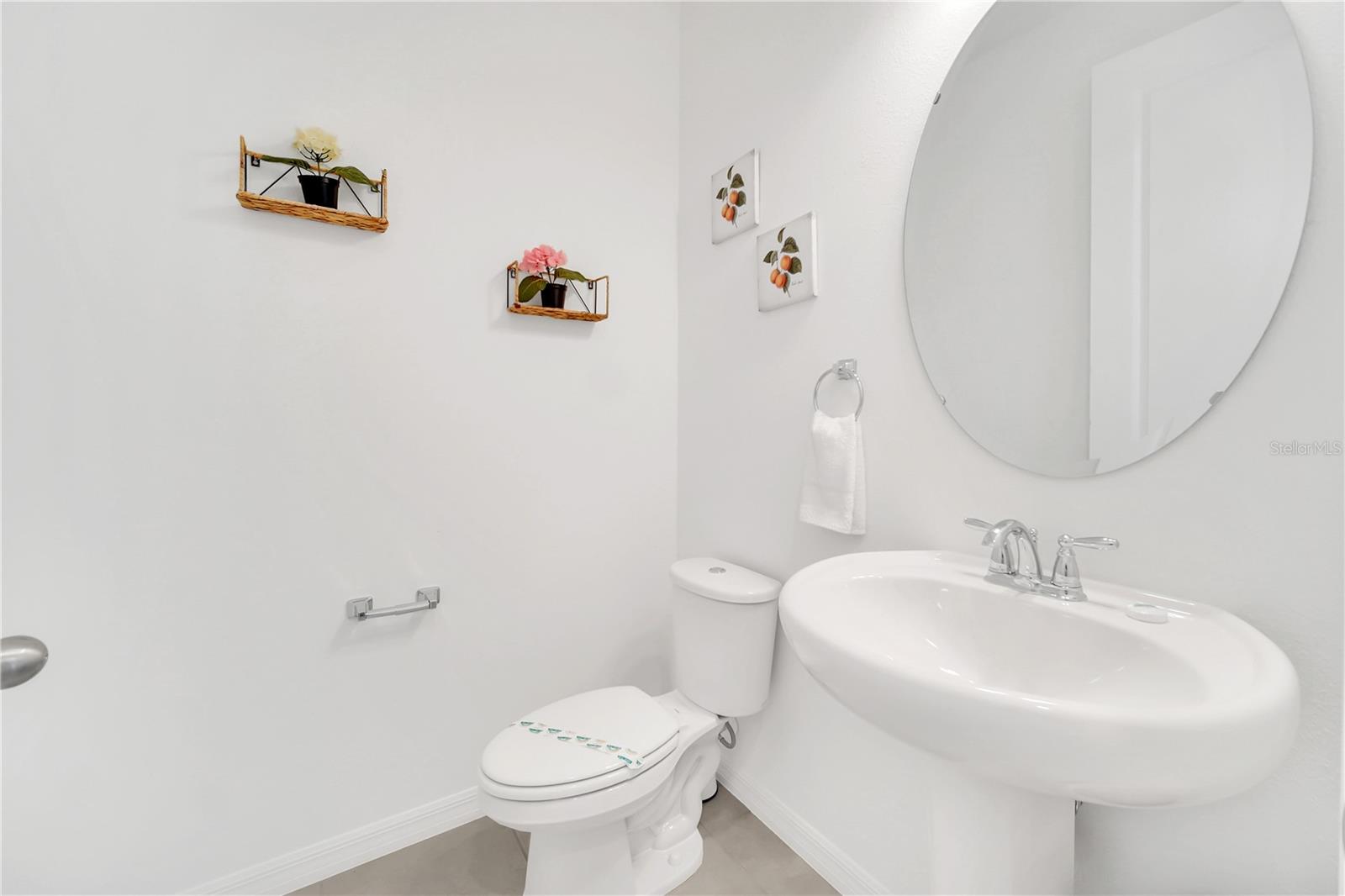 Image 5 of 25 For 808 Longboat Drive