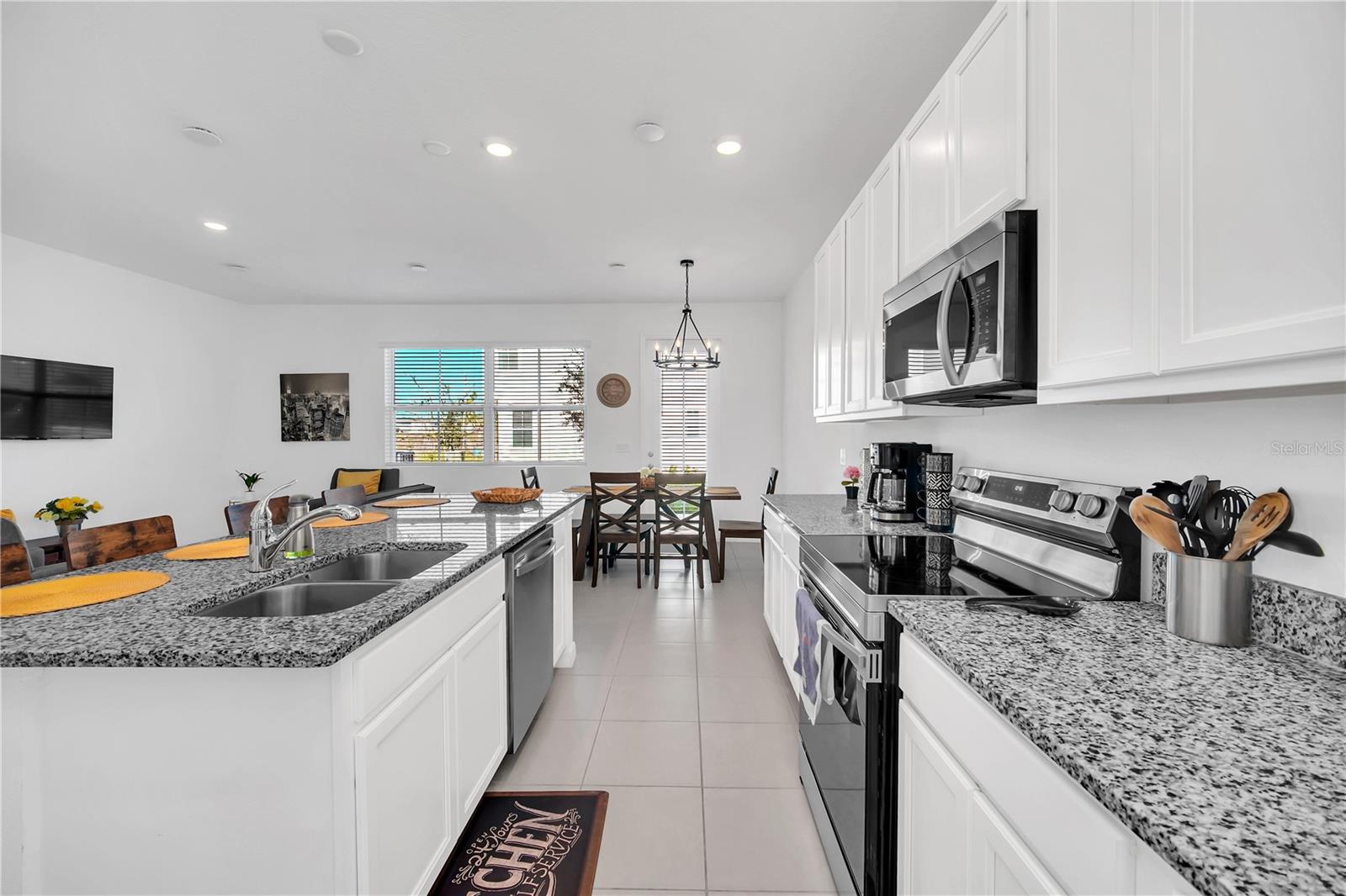 Image 8 of 25 For 808 Longboat Drive