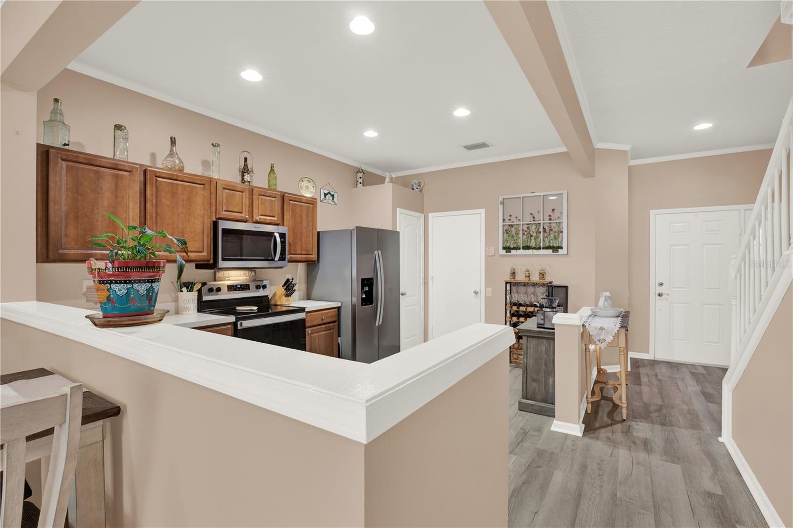 Image 7 of 30 For 8560 Sandy Beach Street