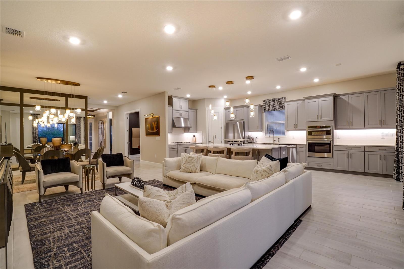 Image 20 of 78 For 5610 Caserta Court