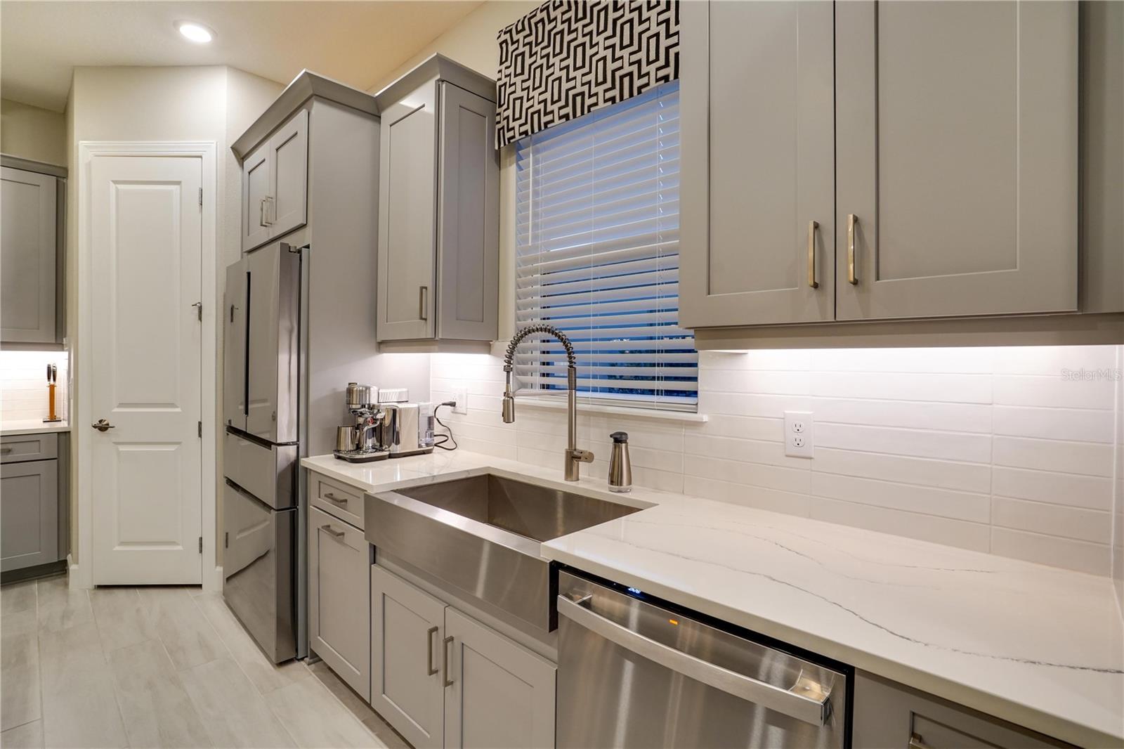 Image 26 of 78 For 5610 Caserta Court