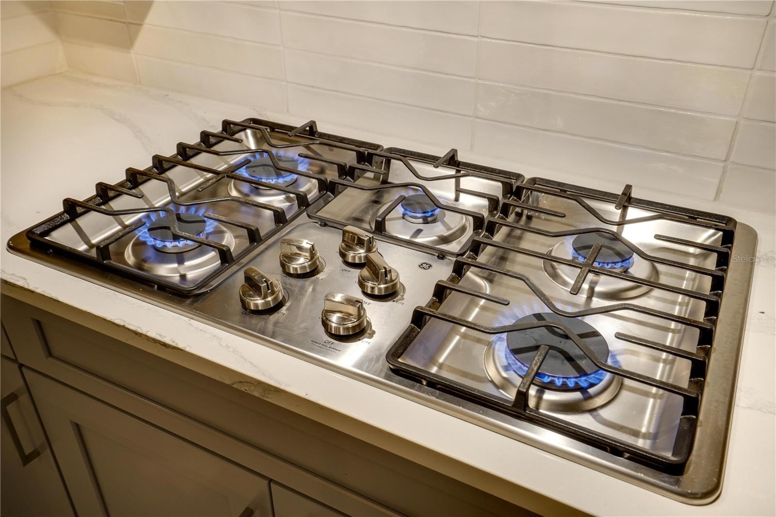 Image 28 of 78 For 5610 Caserta Court