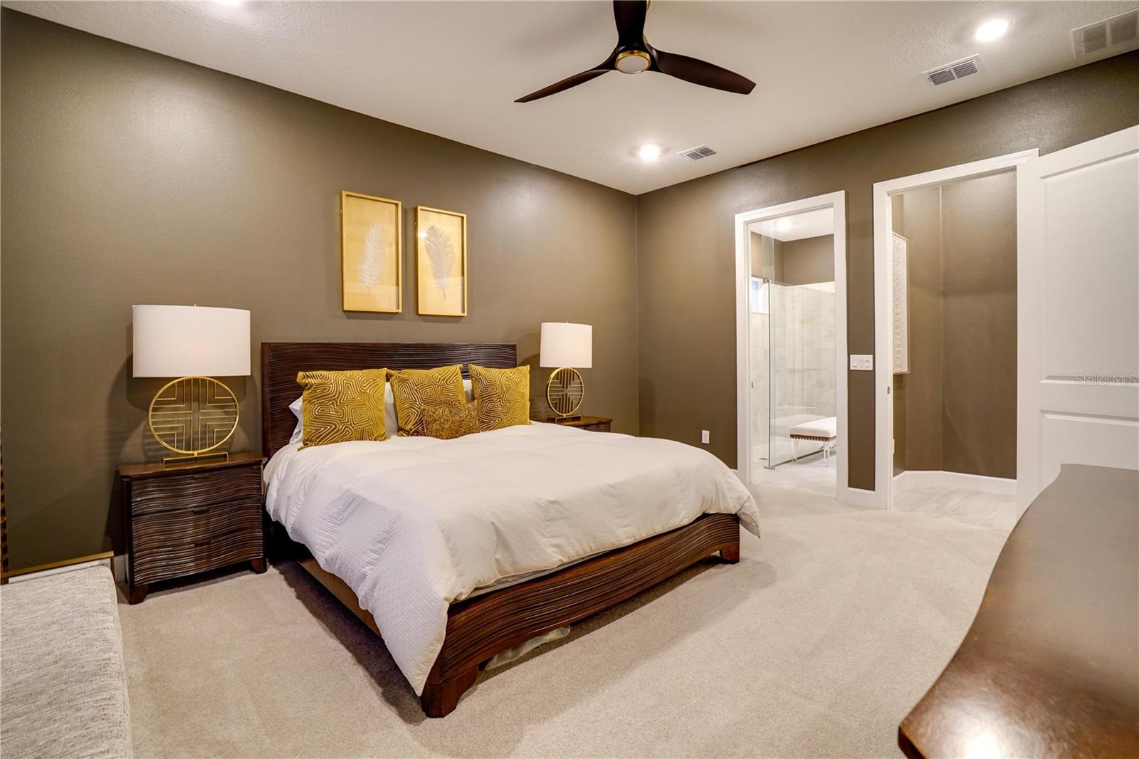 Image 32 of 78 For 5610 Caserta Court