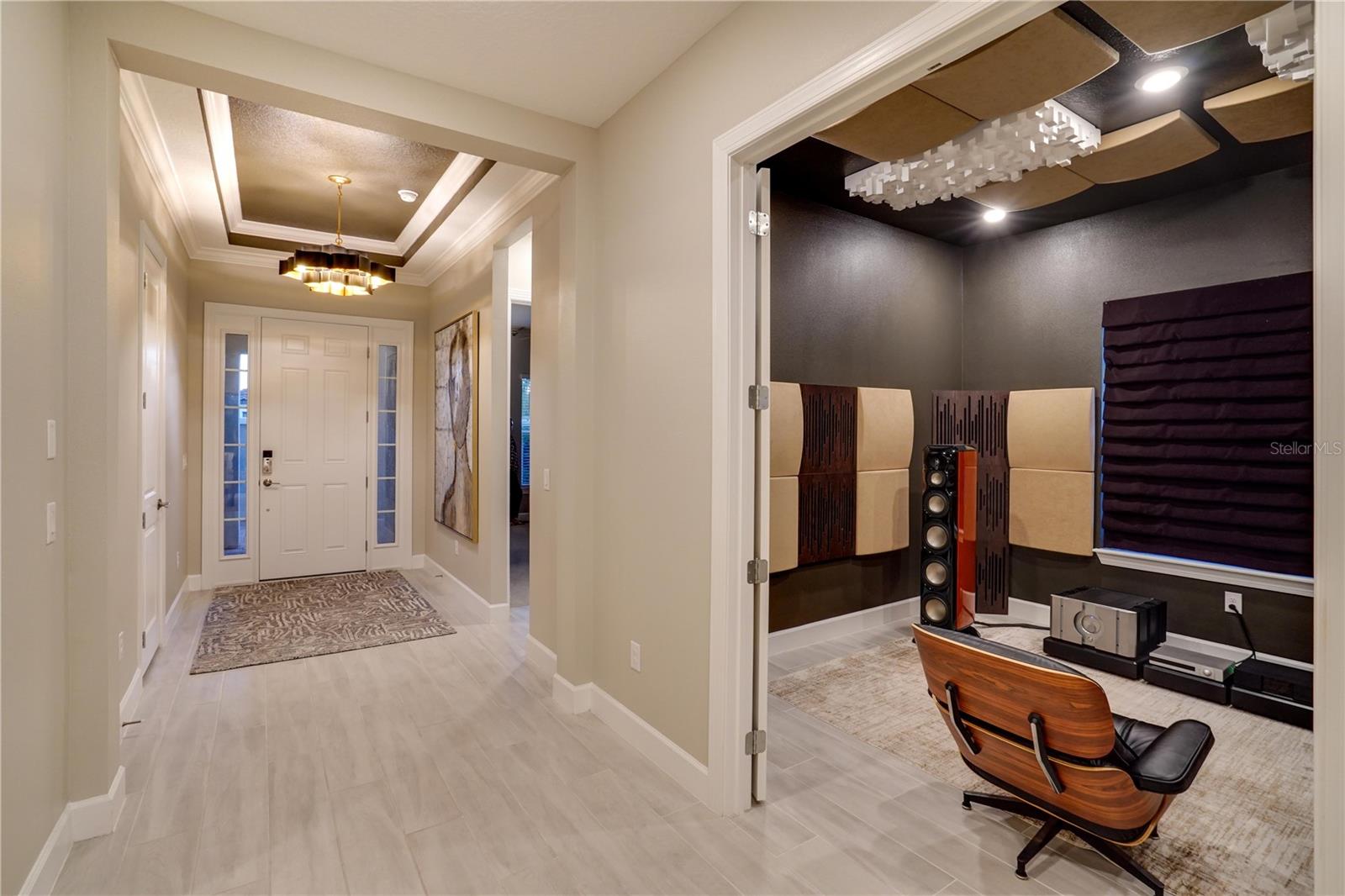 Image 8 of 78 For 5610 Caserta Court