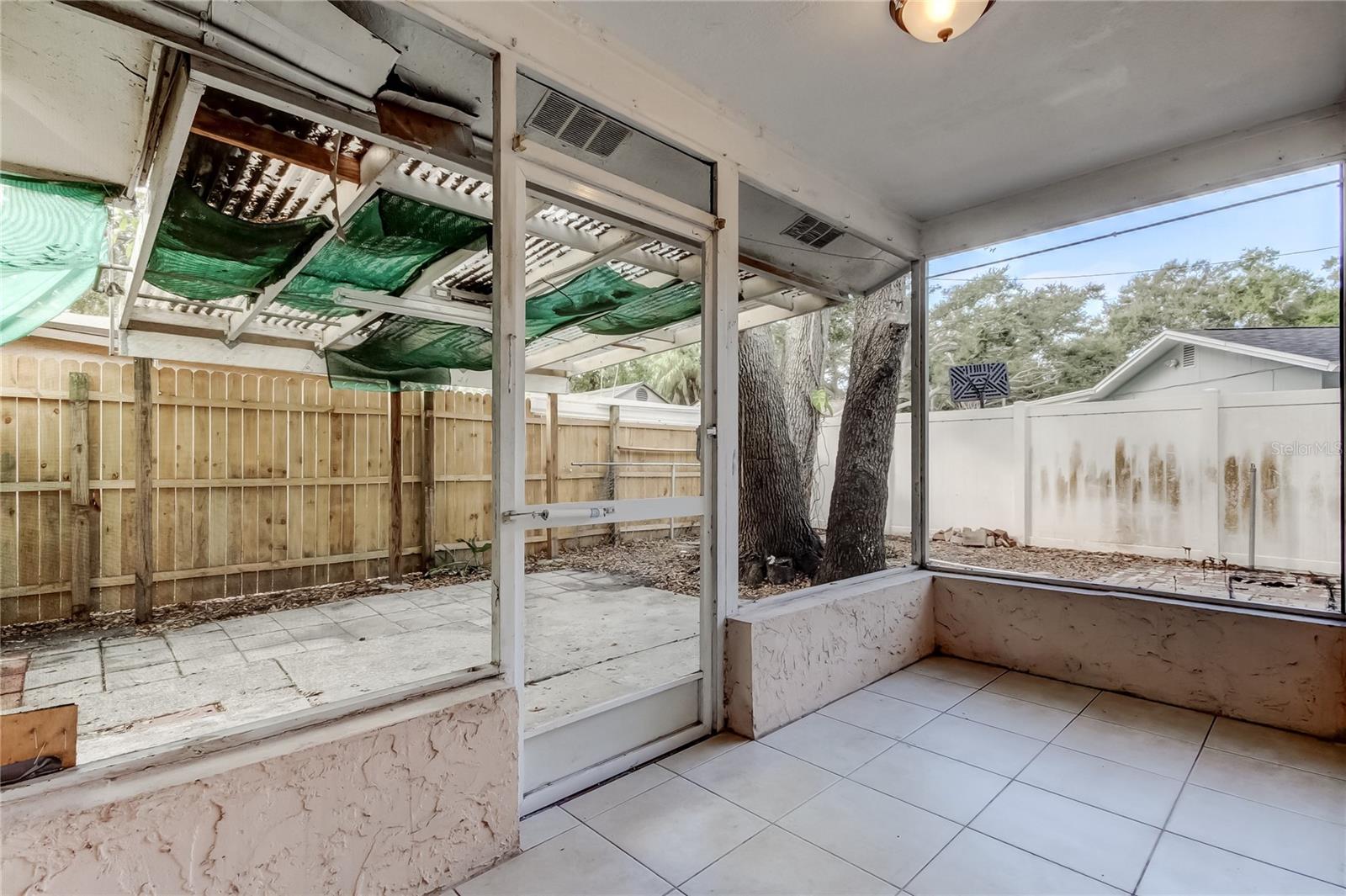 Image 43 of 55 For 5760 71st Street N