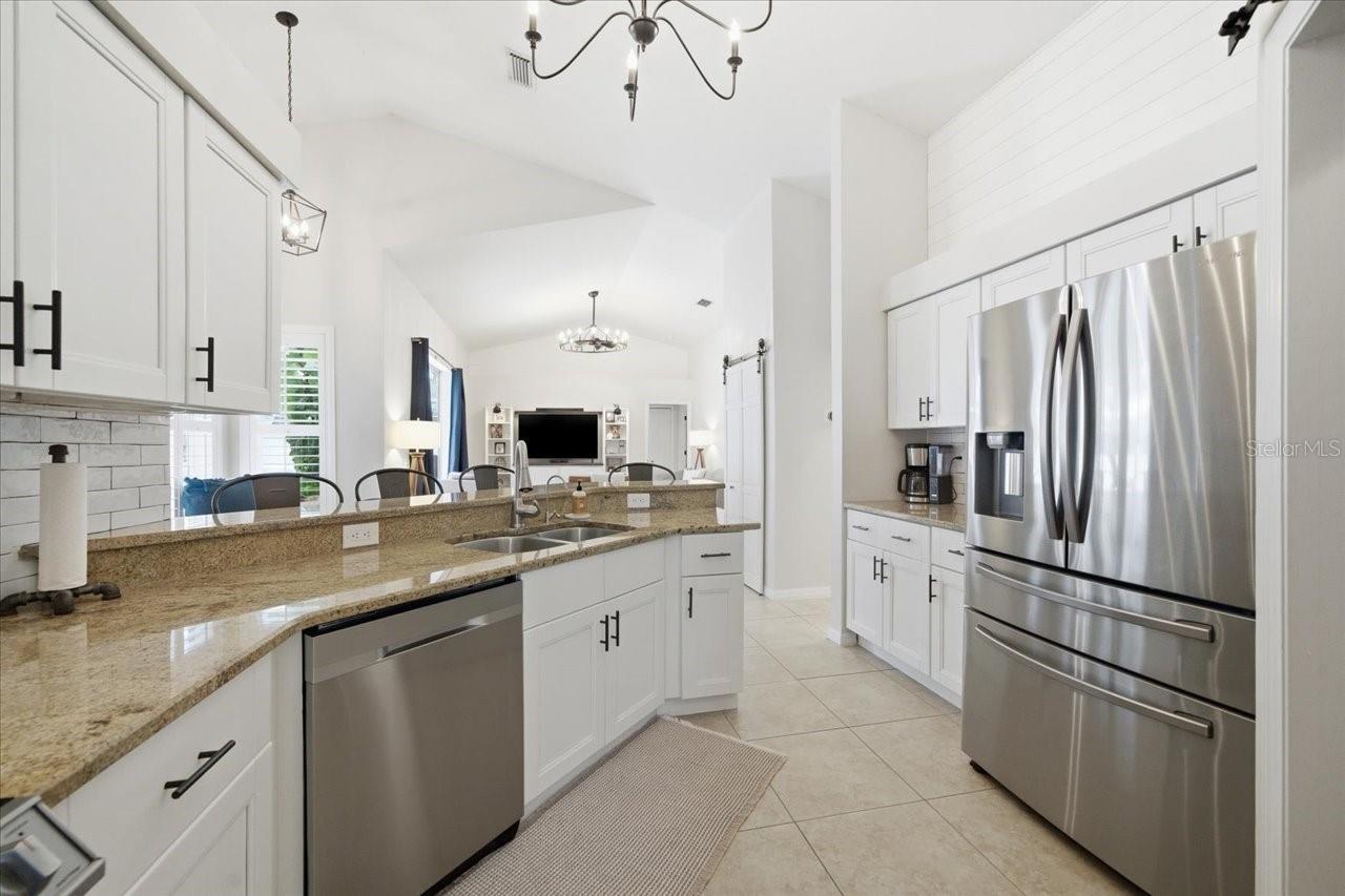 Image 17 of 50 For 15207 Arbor Hollow Drive