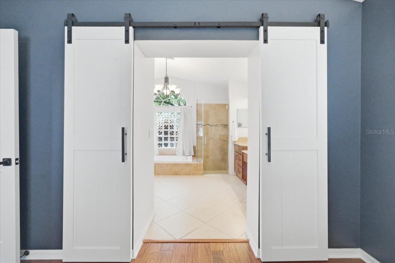 Image 28 of 50 For 15207 Arbor Hollow Drive