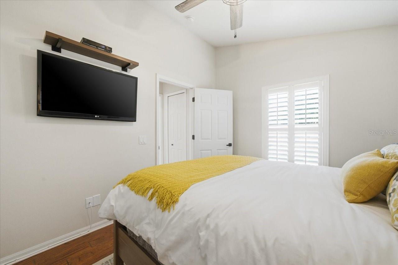 Image 37 of 50 For 15207 Arbor Hollow Drive