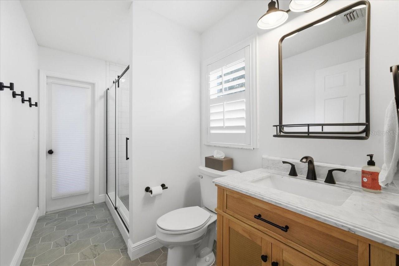 Image 38 of 50 For 15207 Arbor Hollow Drive