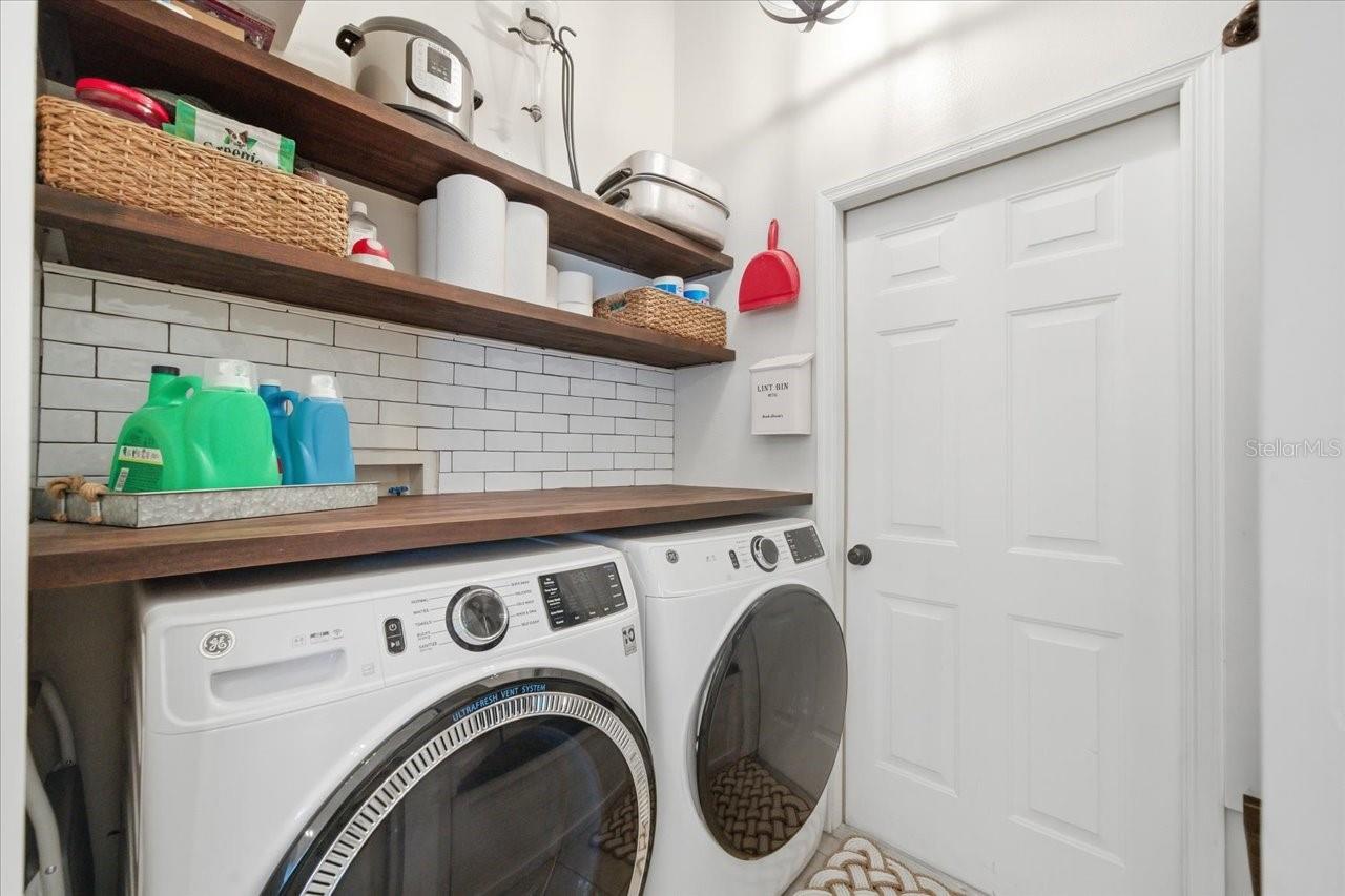 Image 40 of 50 For 15207 Arbor Hollow Drive