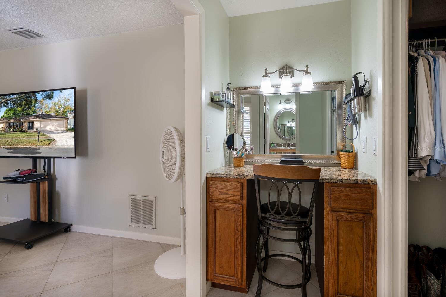 Image 27 of 48 For 3105 Glenwood Court