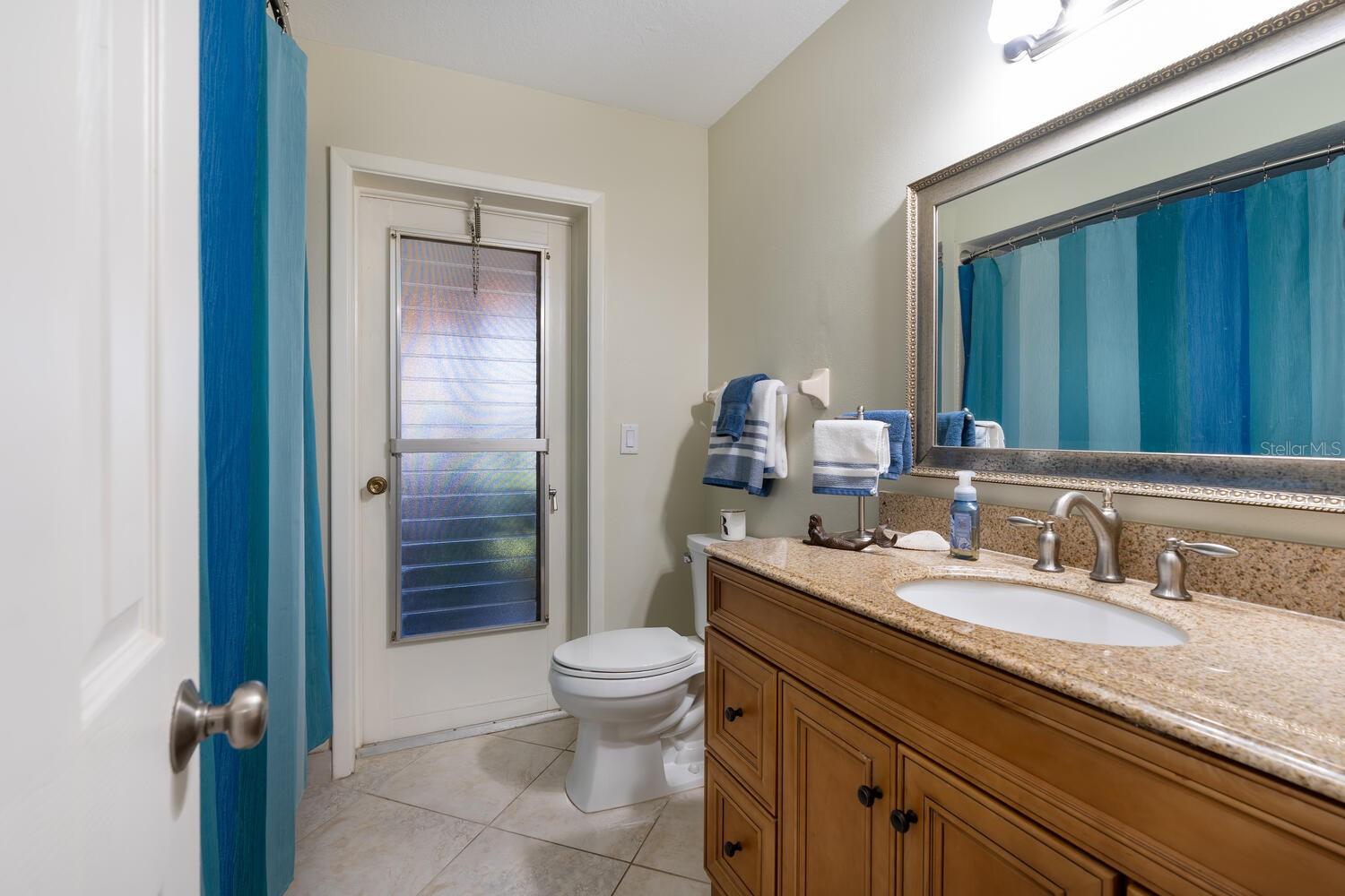 Image 33 of 48 For 3105 Glenwood Court