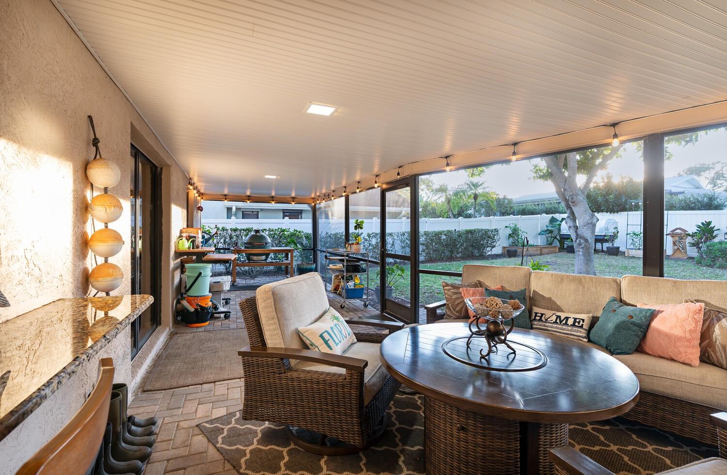 Image 39 of 48 For 3105 Glenwood Court