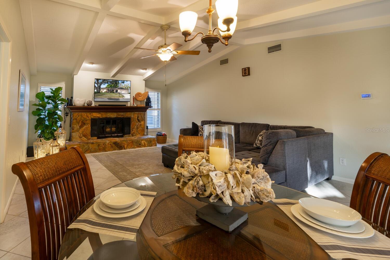 Image 4 of 48 For 3105 Glenwood Court