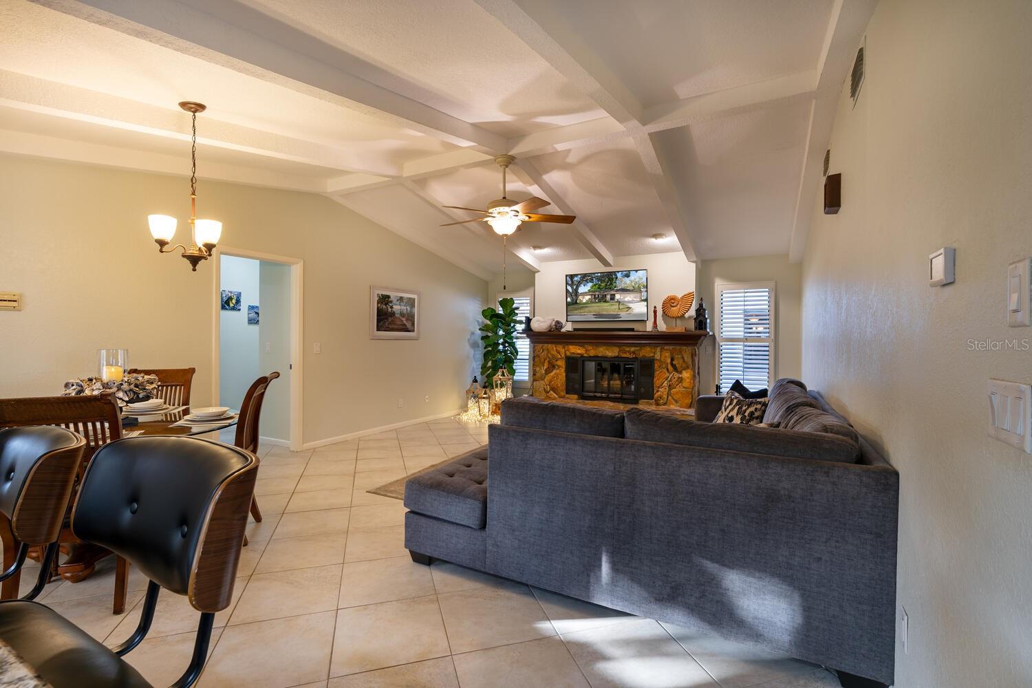 Image 5 of 48 For 3105 Glenwood Court