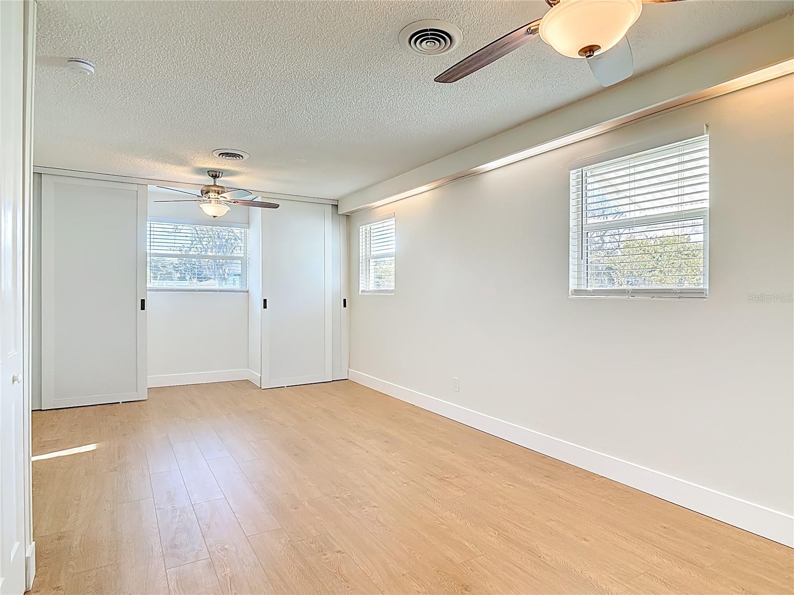 Image 18 of 46 For 318 Scotland Drive