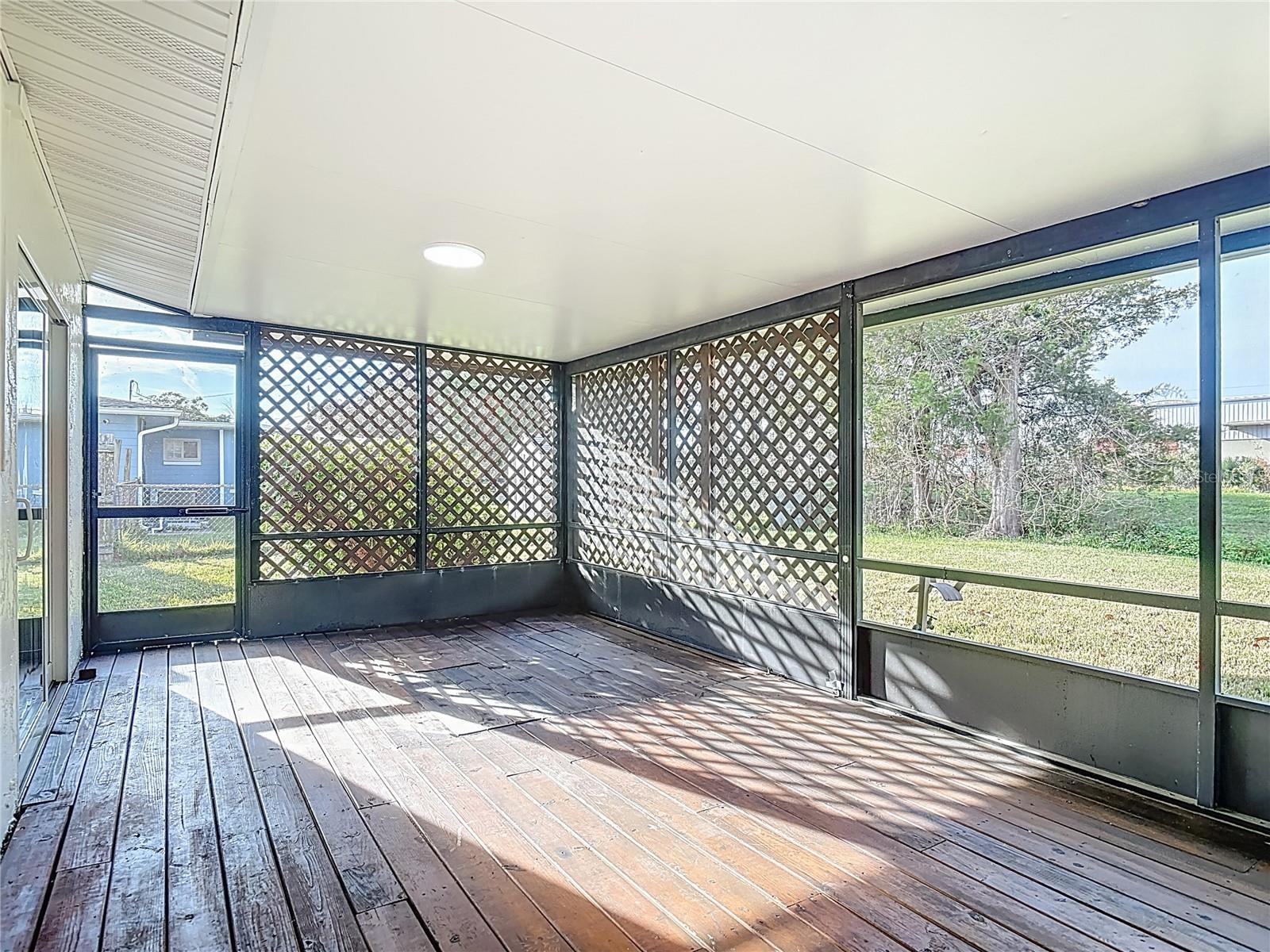 Image 34 of 46 For 318 Scotland Drive