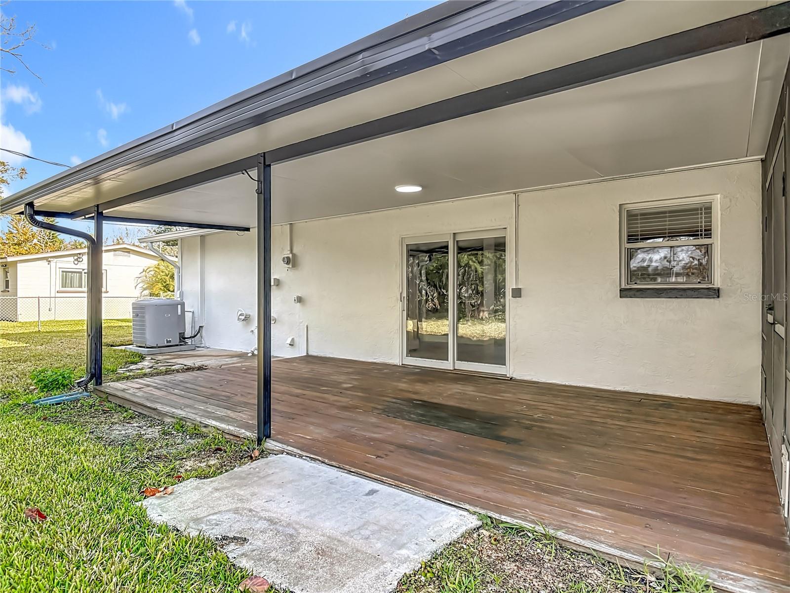 Image 37 of 46 For 318 Scotland Drive