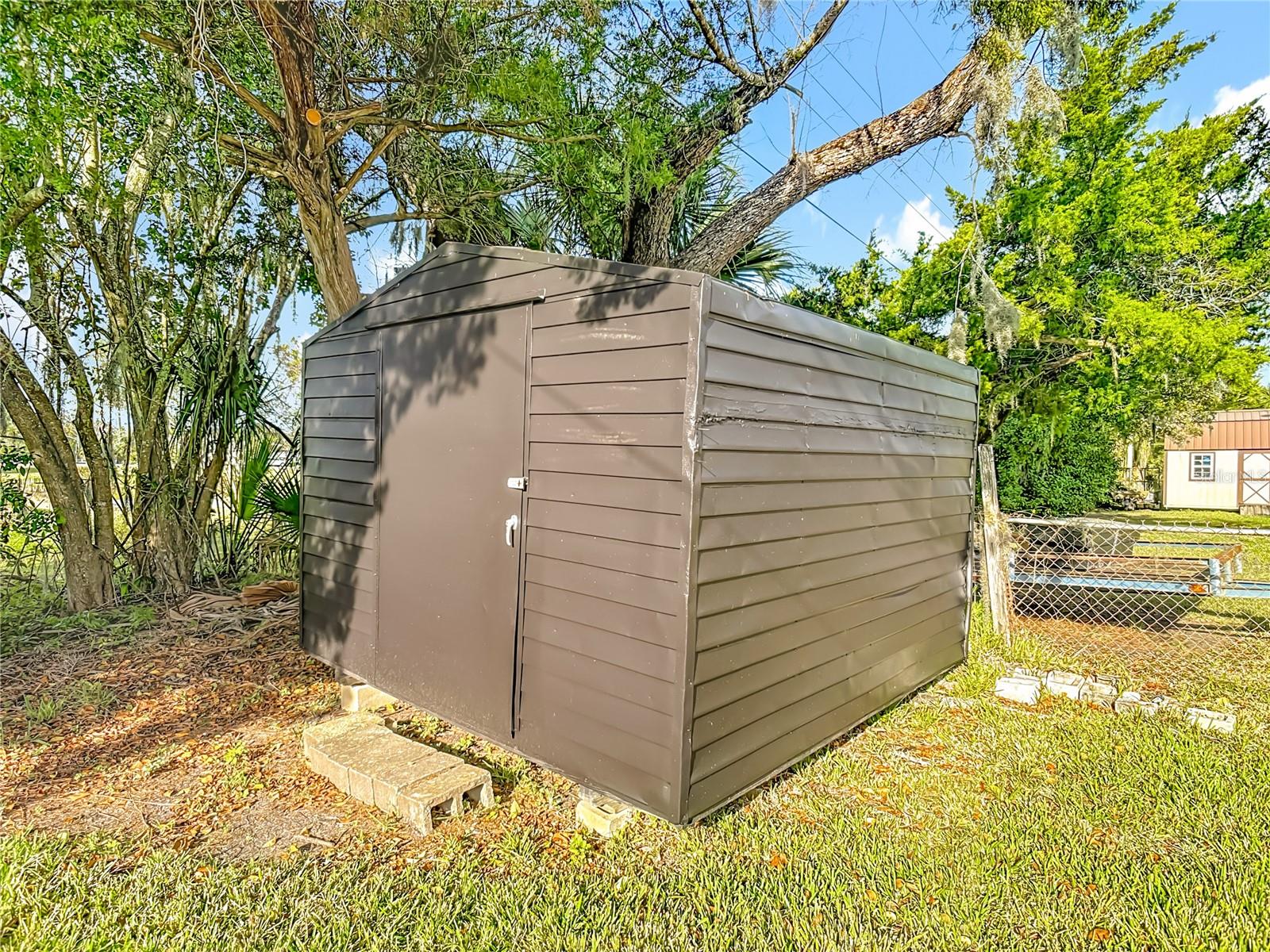 Image 39 of 46 For 318 Scotland Drive