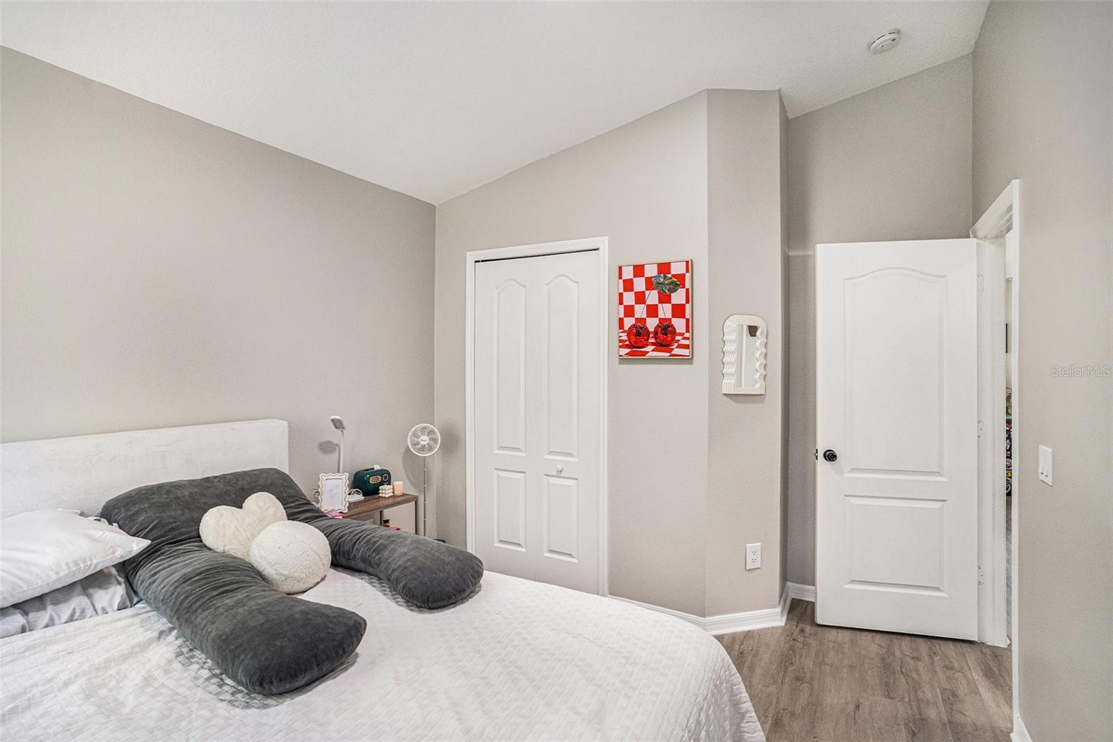 Listing photo id 18 for 8430 Quarter Horse Drive