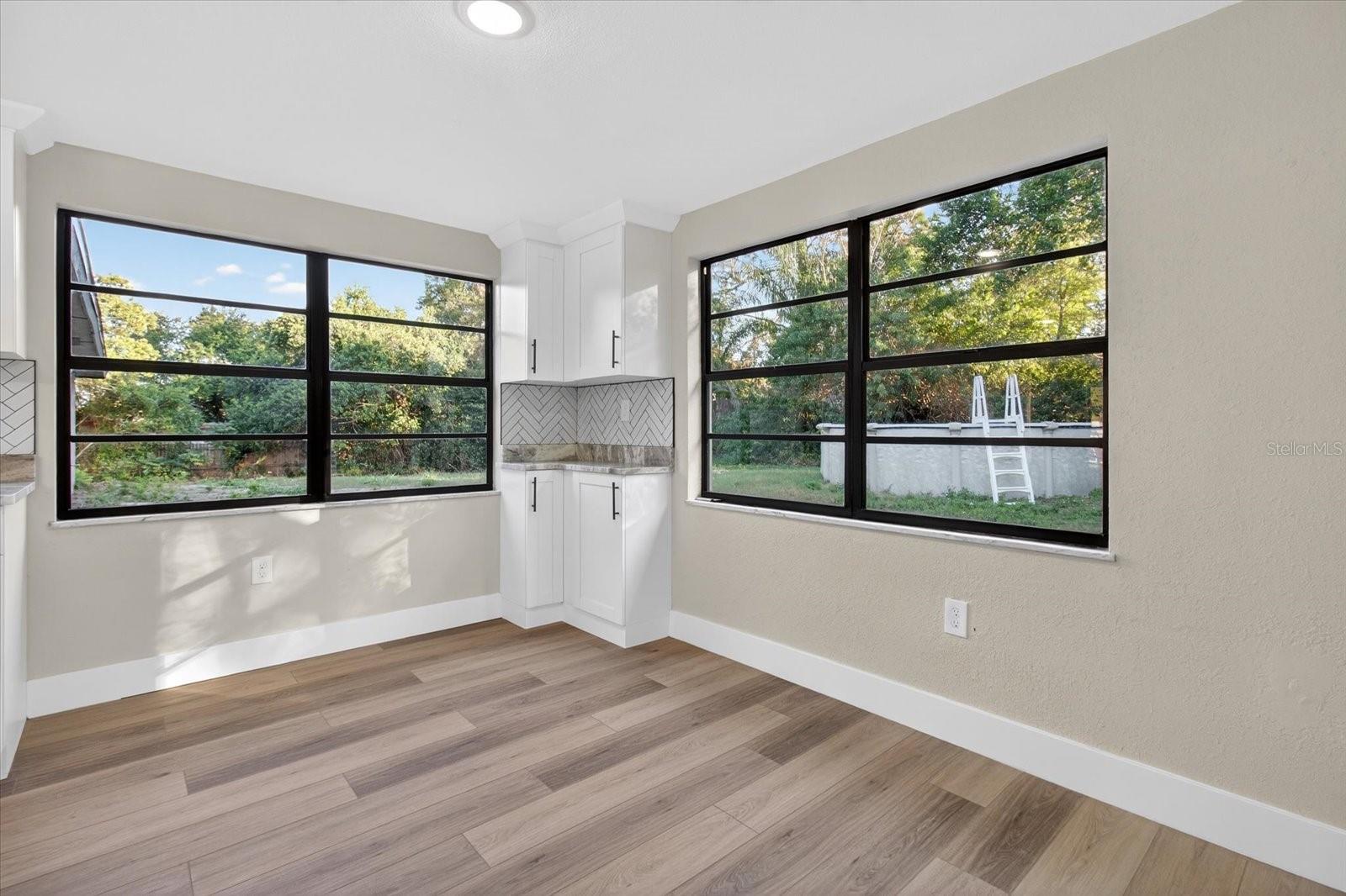 Image 15 of 43 For 5612 Mallow Street