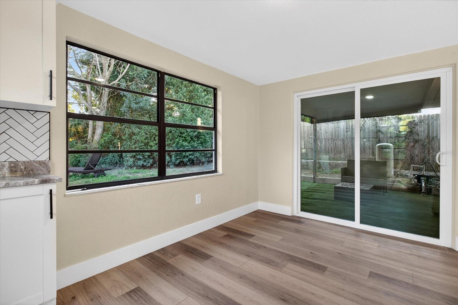 Image 17 of 43 For 5612 Mallow Street