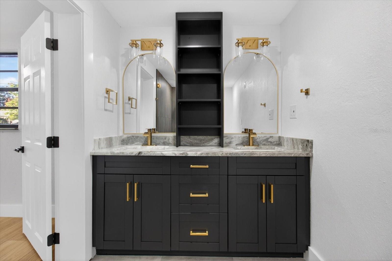 Image 23 of 43 For 5612 Mallow Street