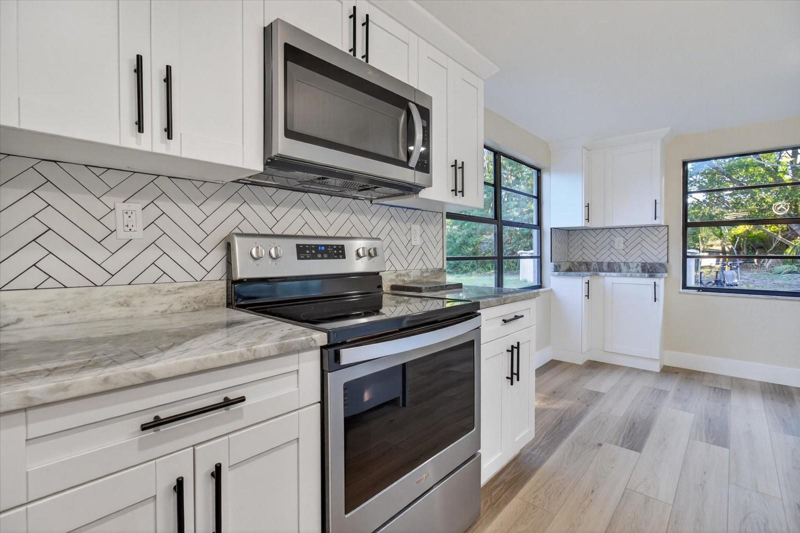 Image 8 of 43 For 5612 Mallow Street