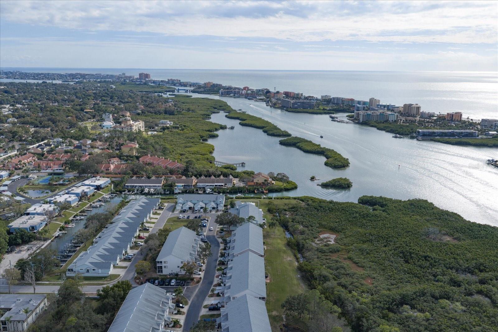 Image 37 of 40 For 9434 Tara Cay Court 25