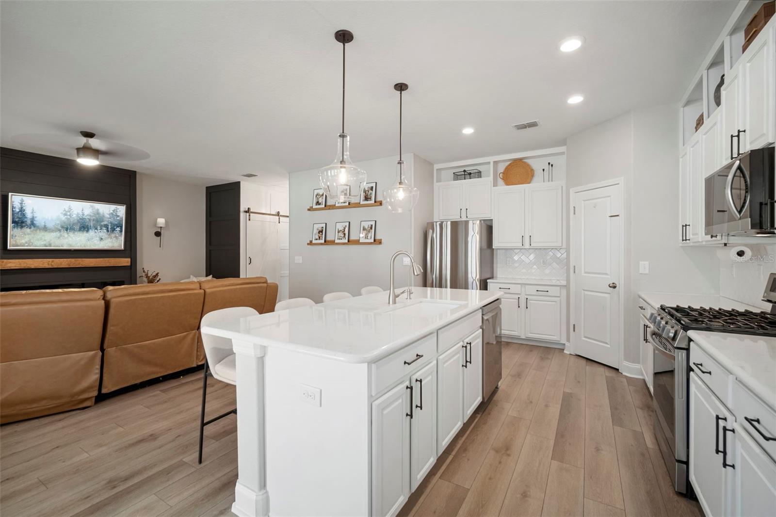 Image 13 of 43 For 8229 Faire Frost Lane