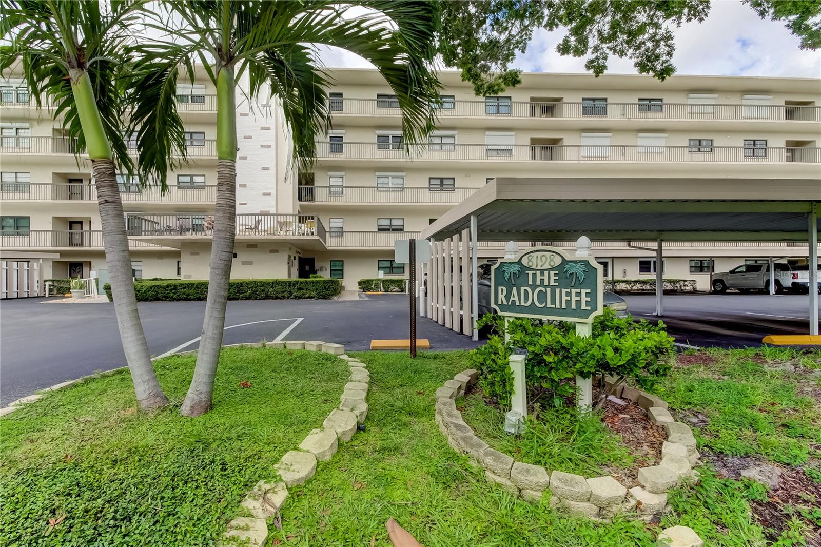 Details for 8198 Terrace Garden Drive N 209, ST PETERSBURG, FL 33709