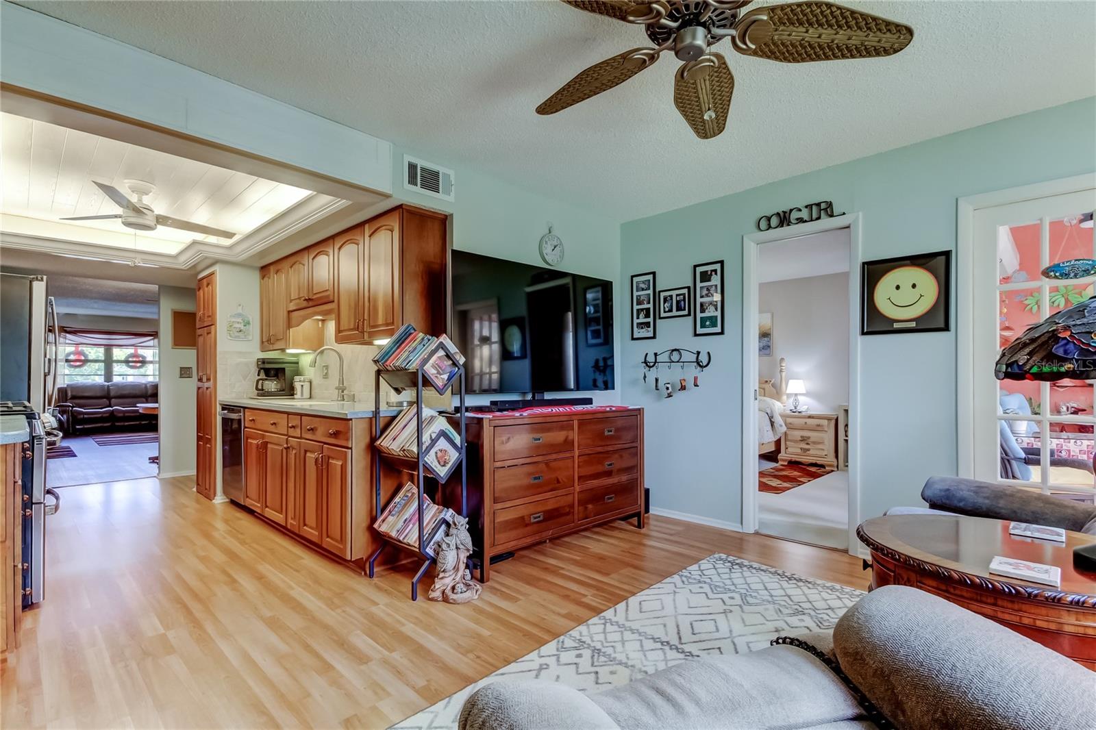 Image 20 of 61 For 8198 Terrace Garden Drive N 209