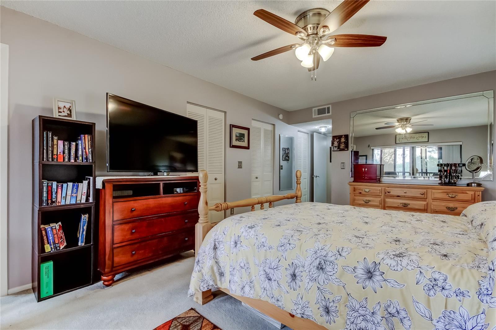 Image 27 of 61 For 8198 Terrace Garden Drive N 209