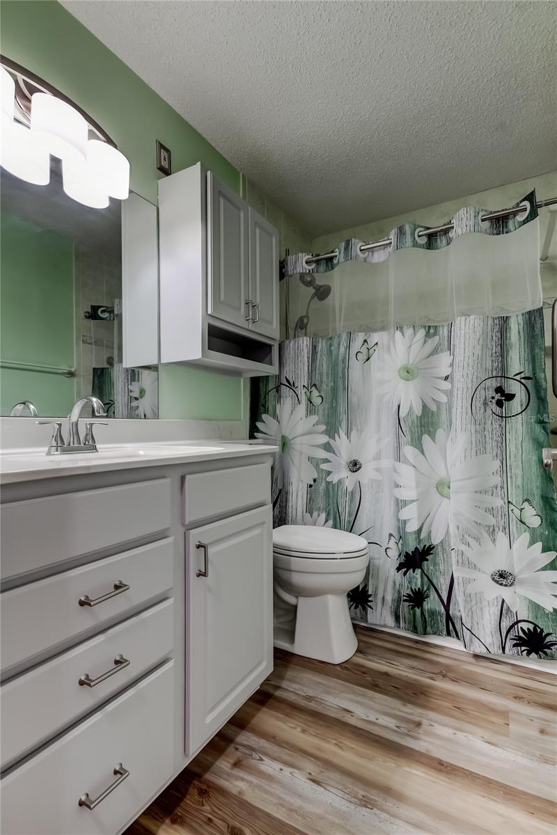 Image 32 of 61 For 8198 Terrace Garden Drive N 209