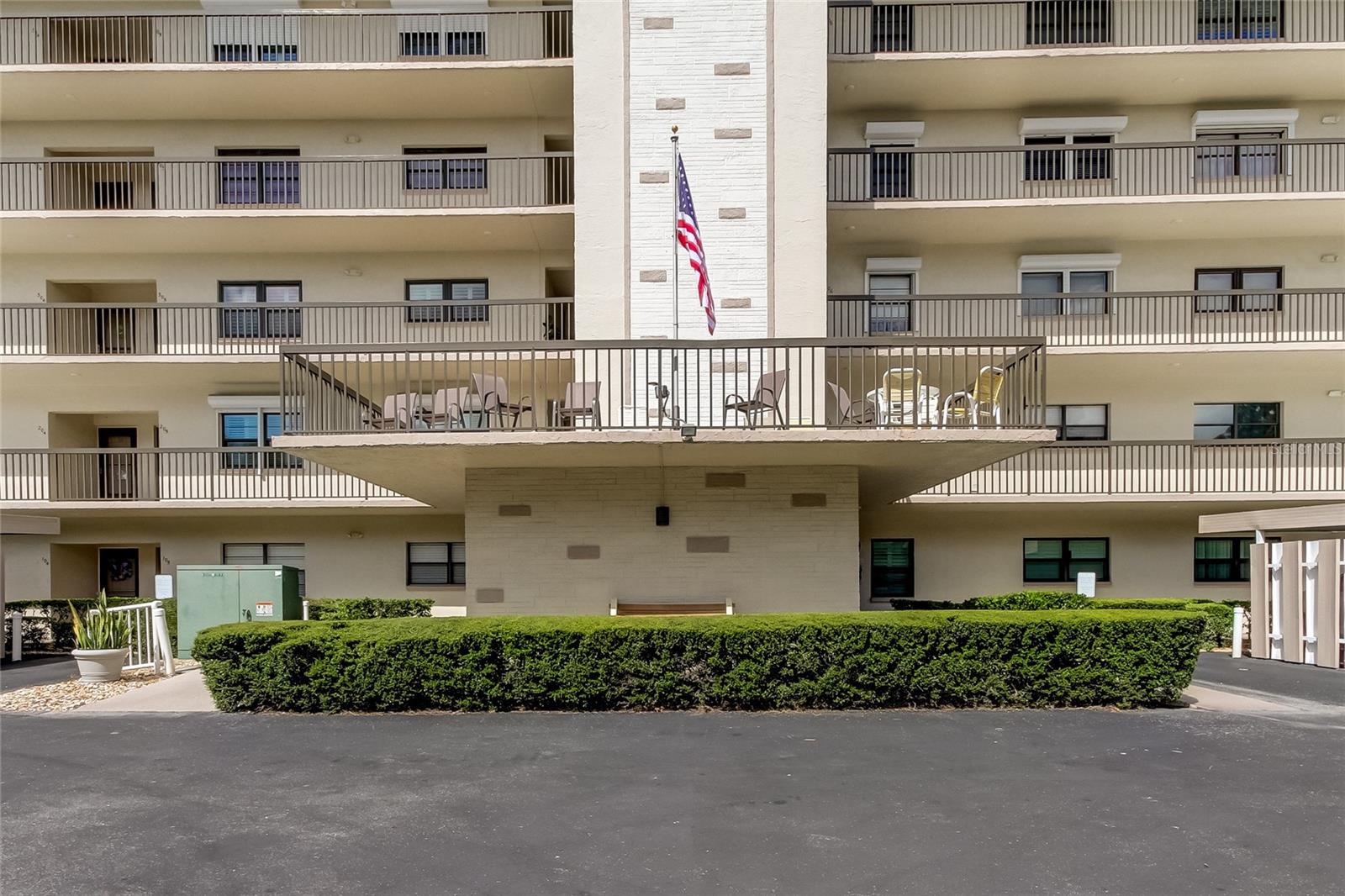 Image 46 of 61 For 8198 Terrace Garden Drive N 209