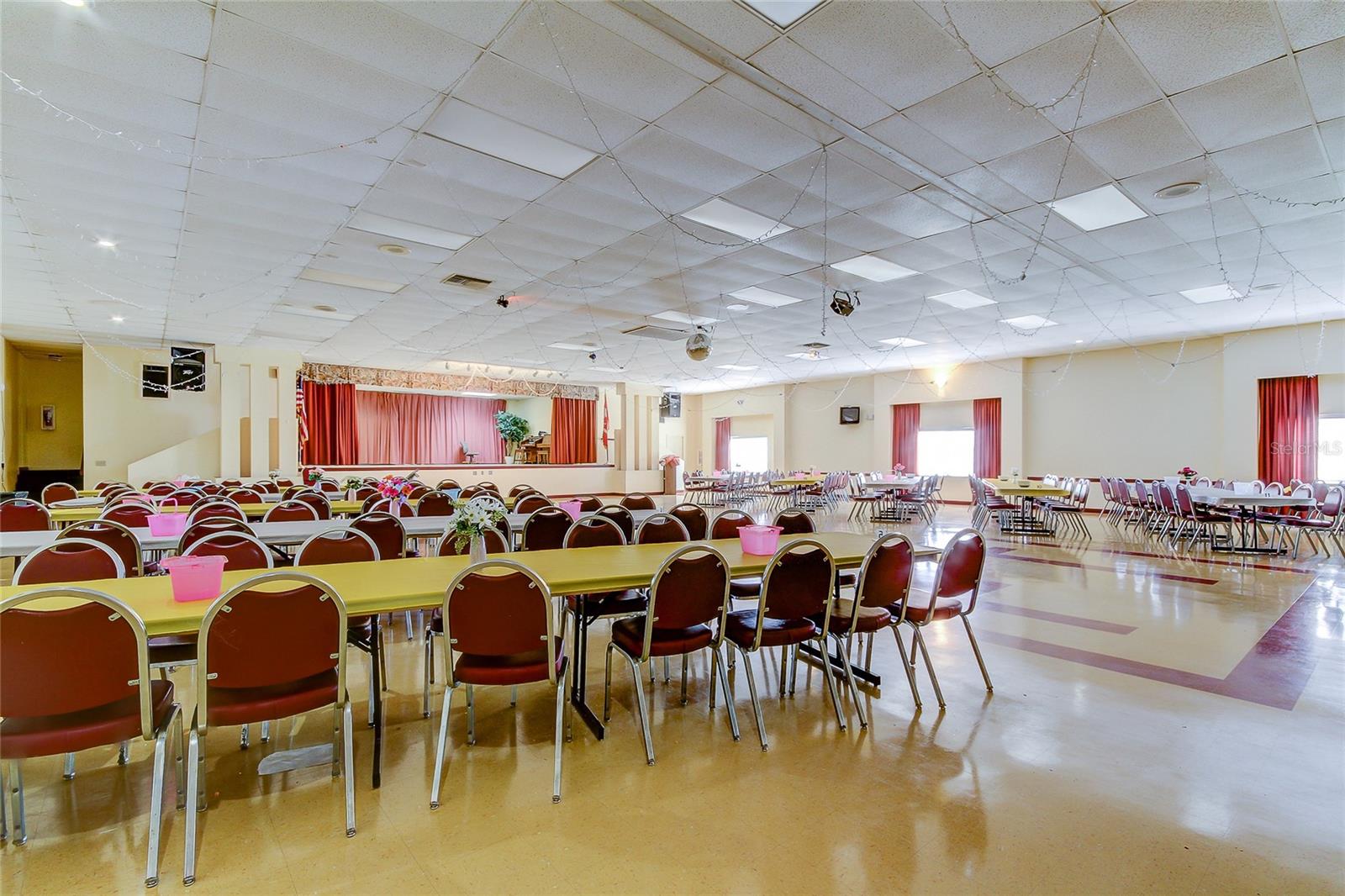 Image 58 of 61 For 8198 Terrace Garden Drive N 209