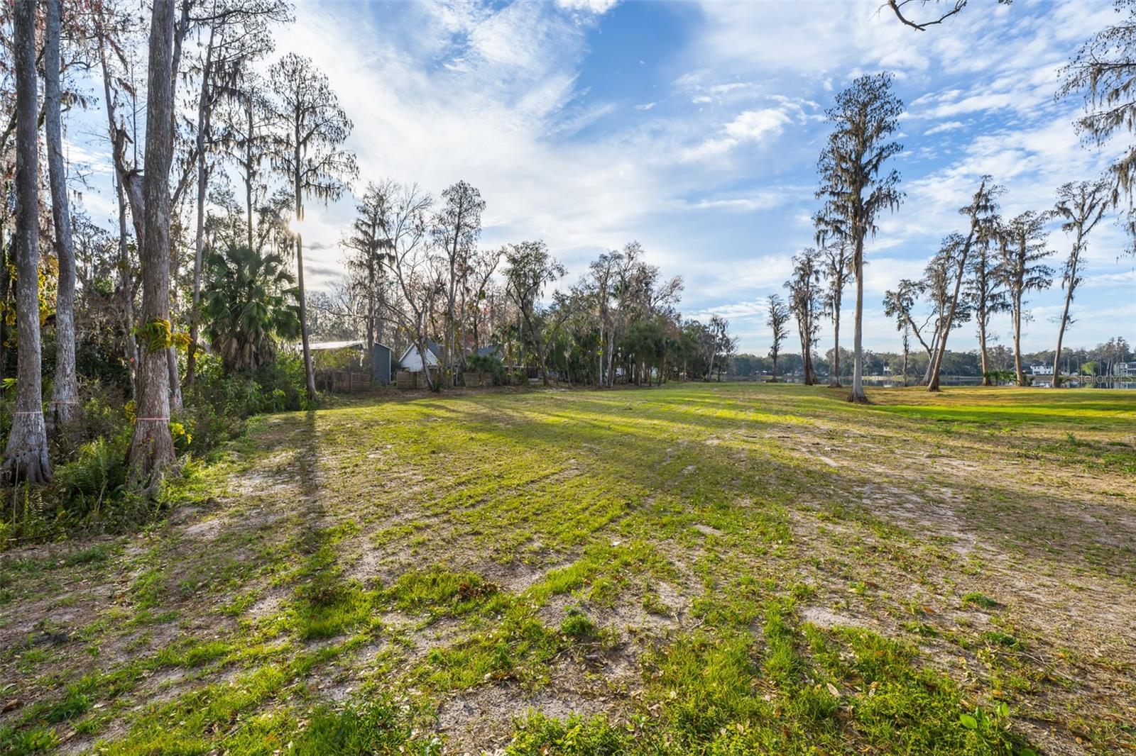 Image 31 of 37 For 16429 Indian Mound Road