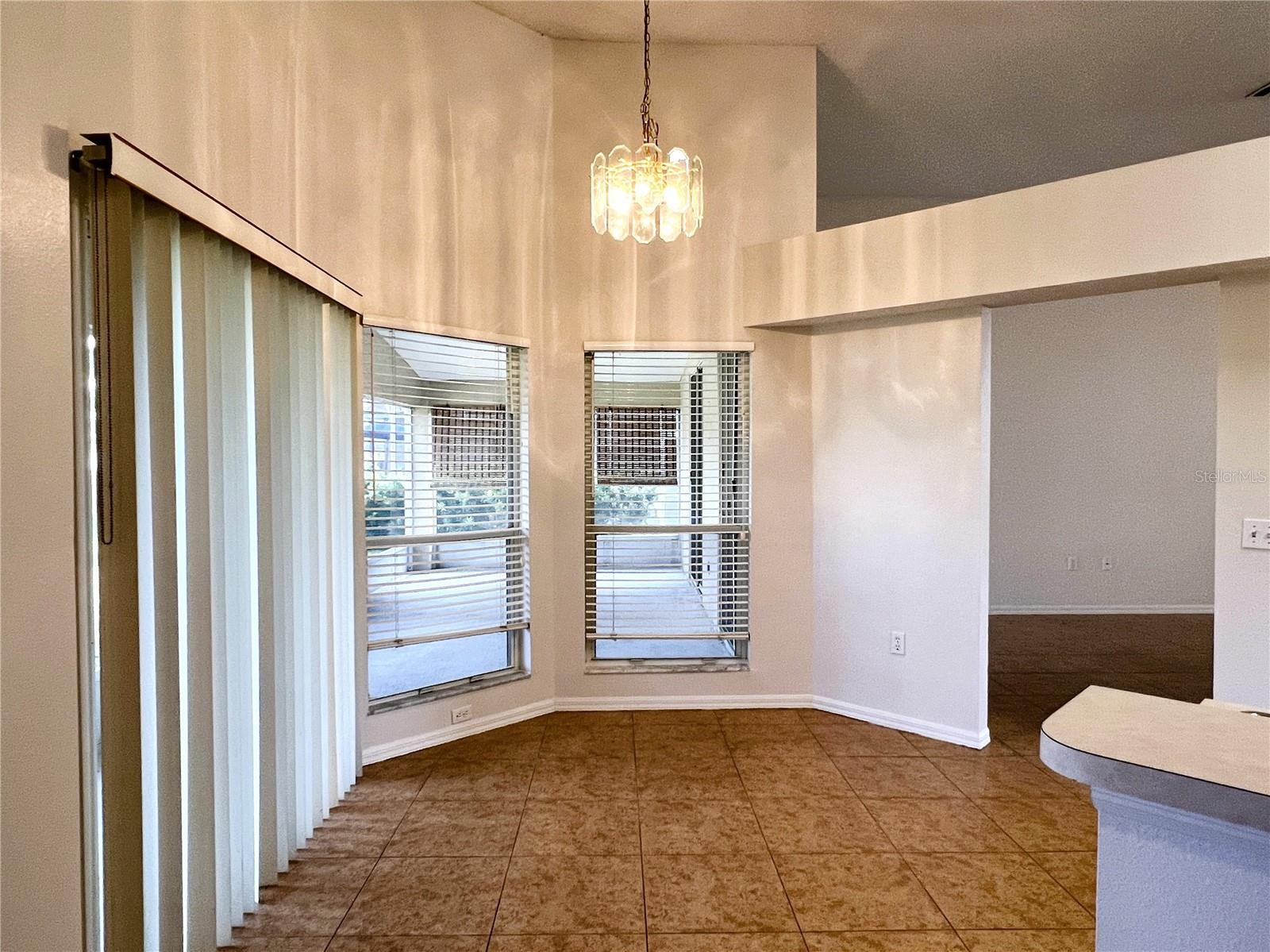 Image 10 of 36 For 9007 Westbay Boulevard