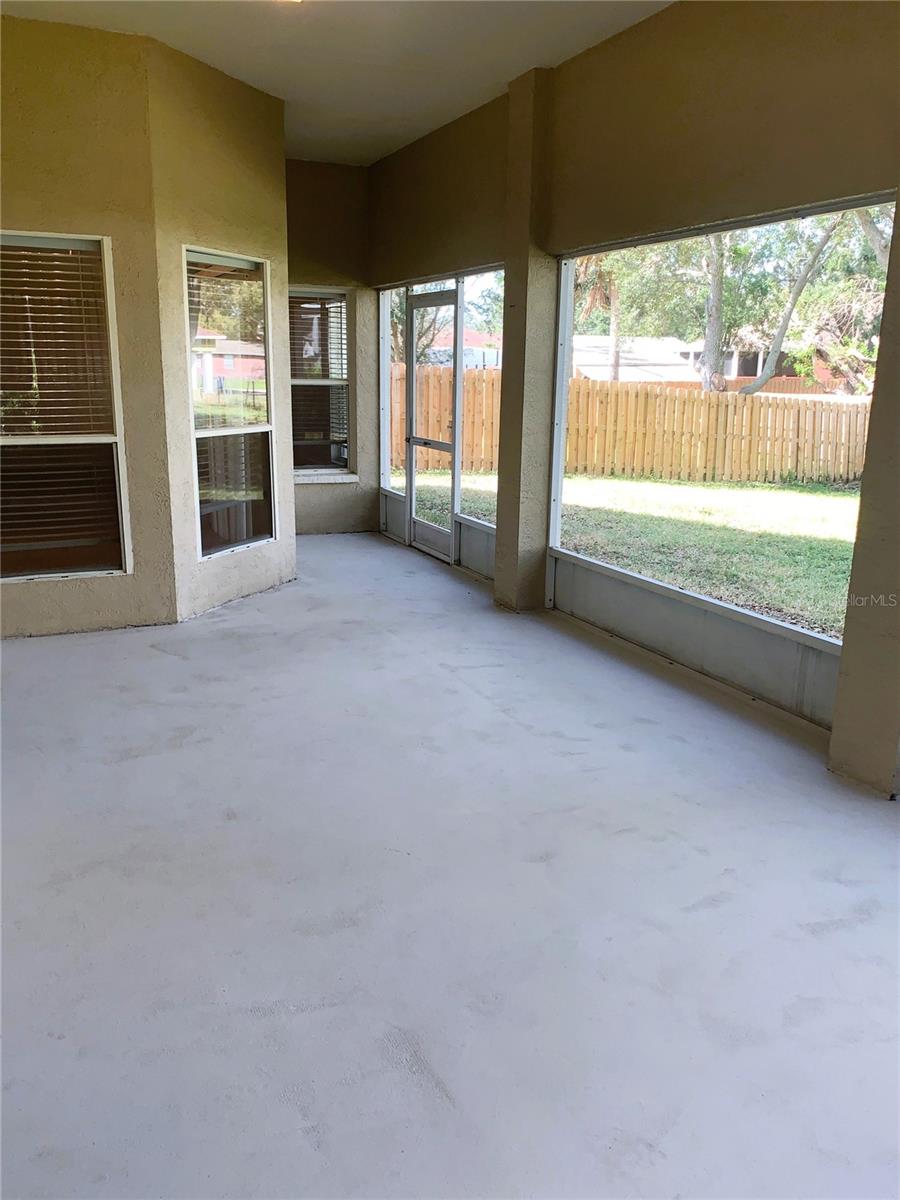 Image 32 of 36 For 9007 Westbay Boulevard