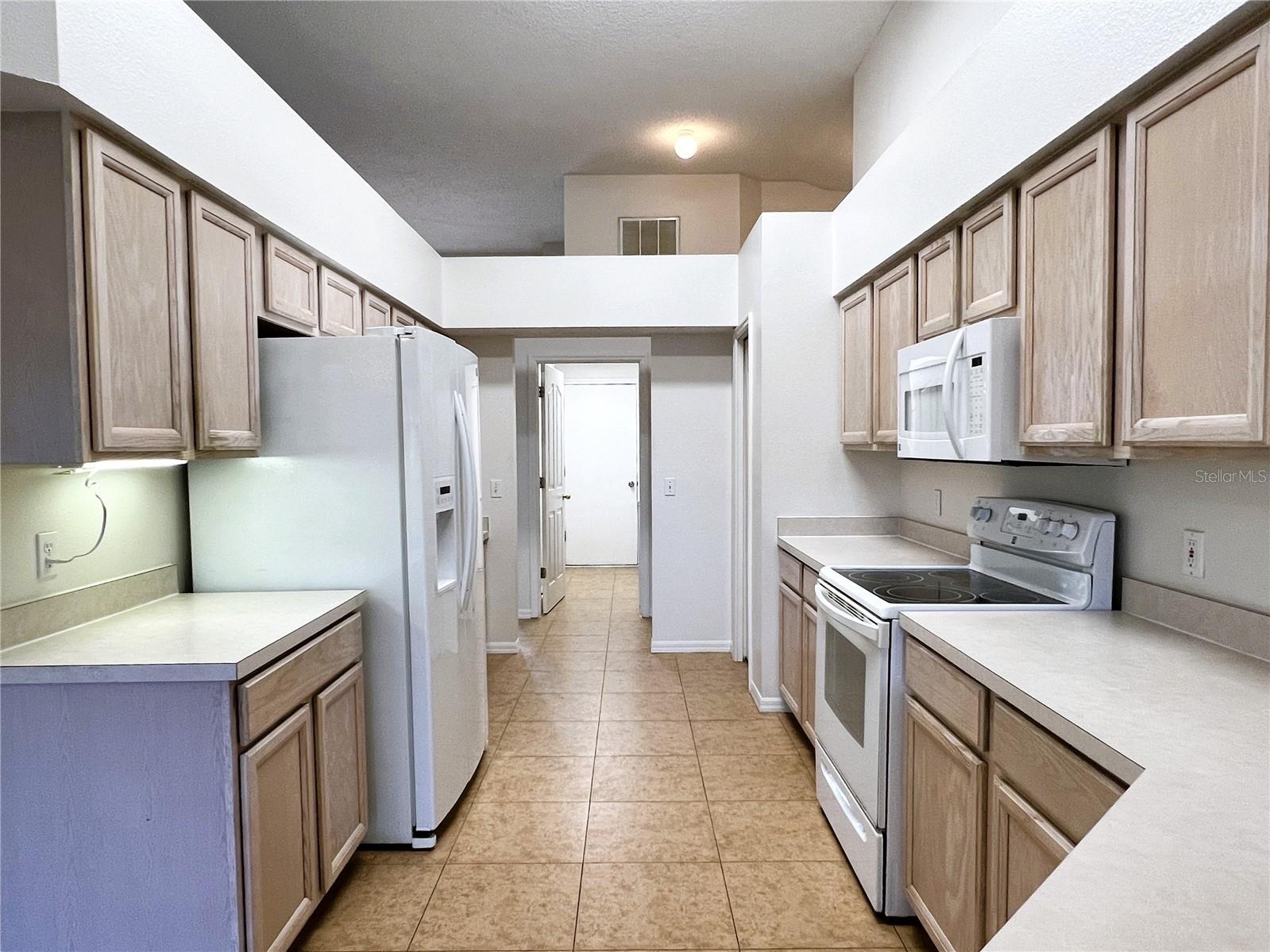 Image 8 of 36 For 9007 Westbay Boulevard