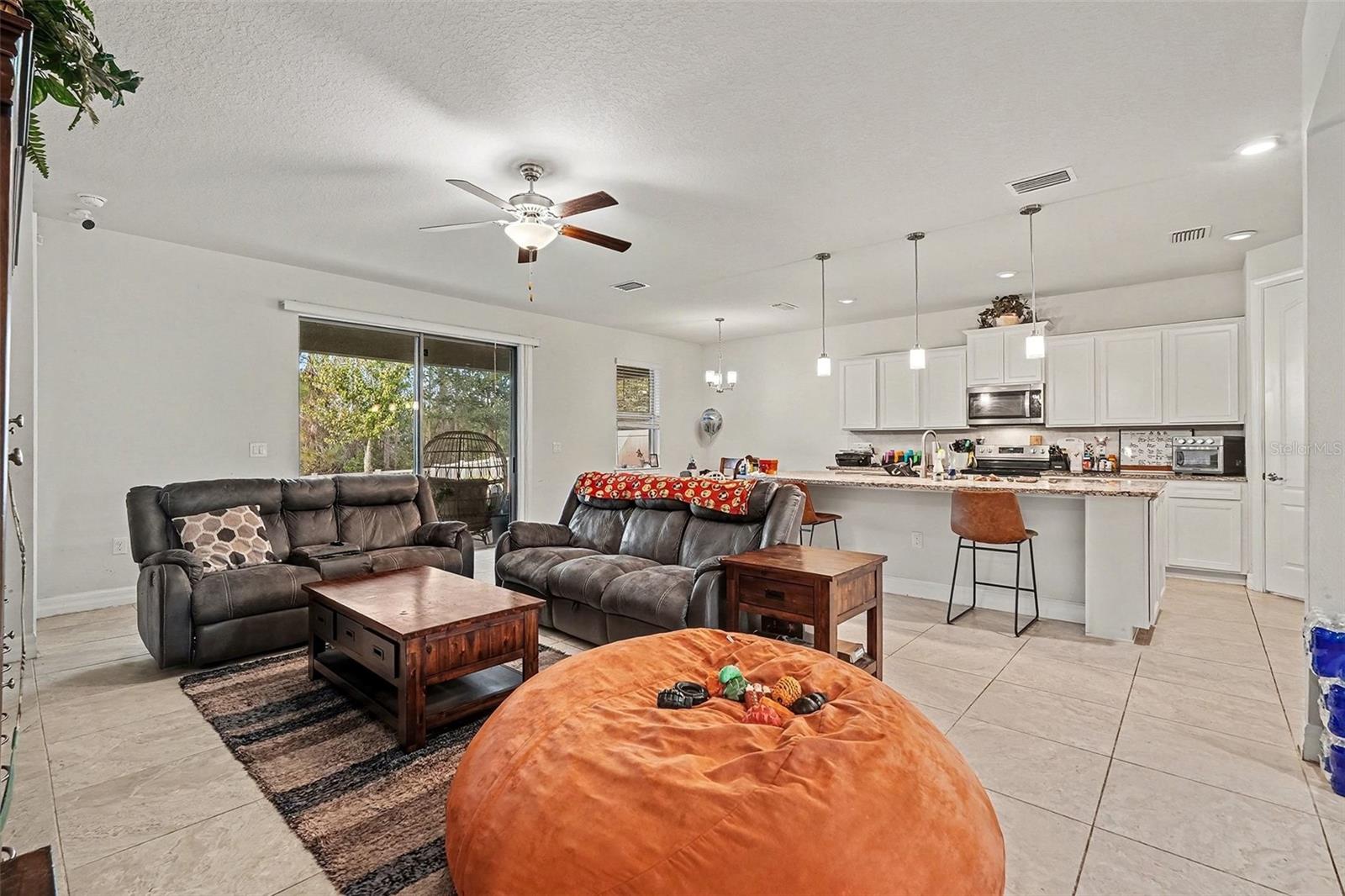 Image 4 of 21 For 12593 Palapa Loop