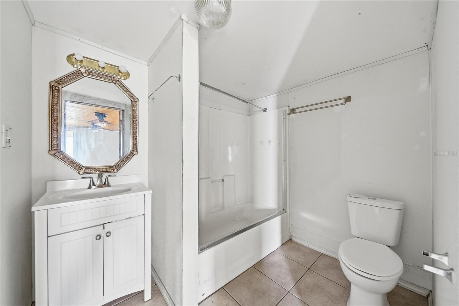 Image 19 of 23 For 37236 Poinsettia Avenue